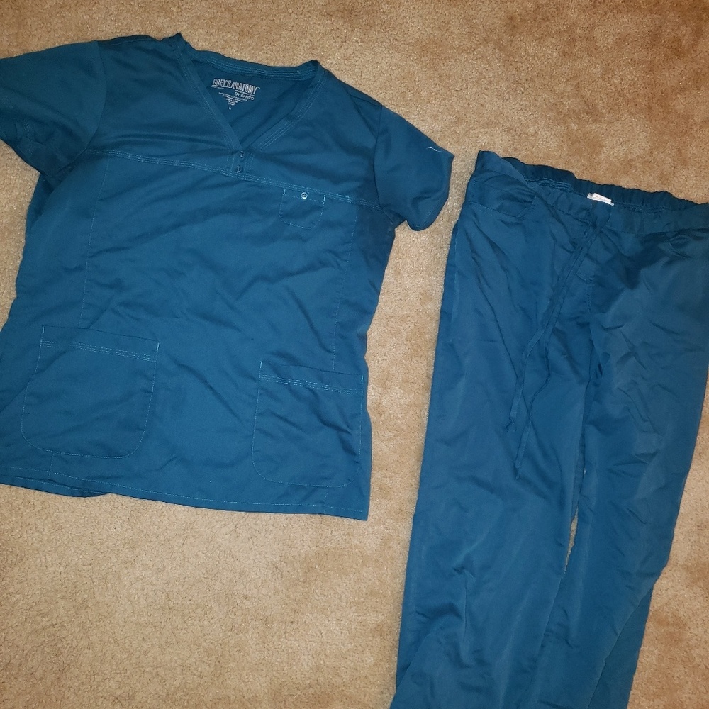 Scrubs